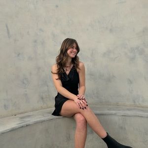 Meet your Posher, Casey